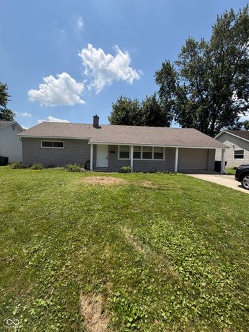 18 Sayre Drive, Greenwood, IN 46143
