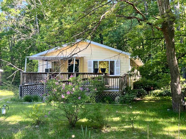 5154 Fairview Drive, Harrison, MI 48625