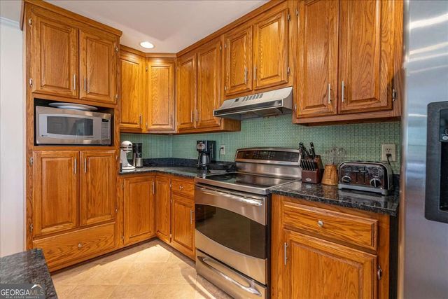 125 Emerald Drive, Athens, GA 30605