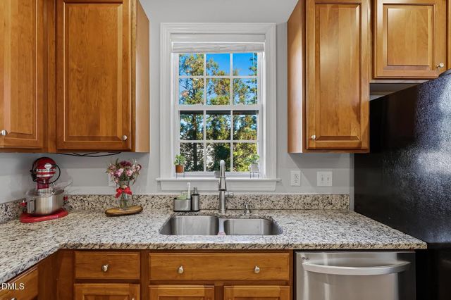 623 Ives Court, Chapel Hill, NC 27514