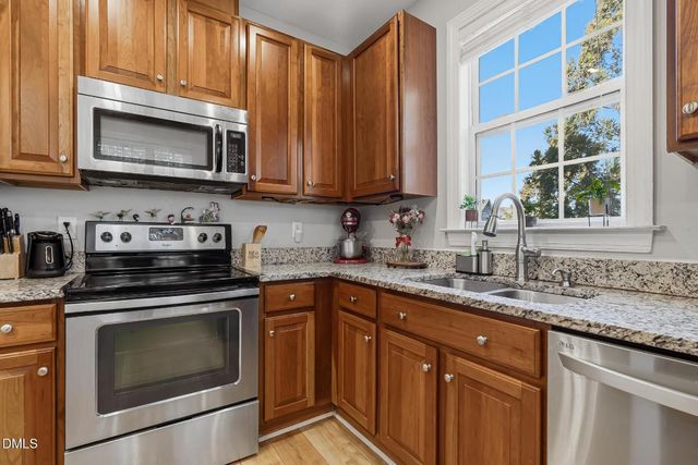 623 Ives Court, Chapel Hill, NC 27514