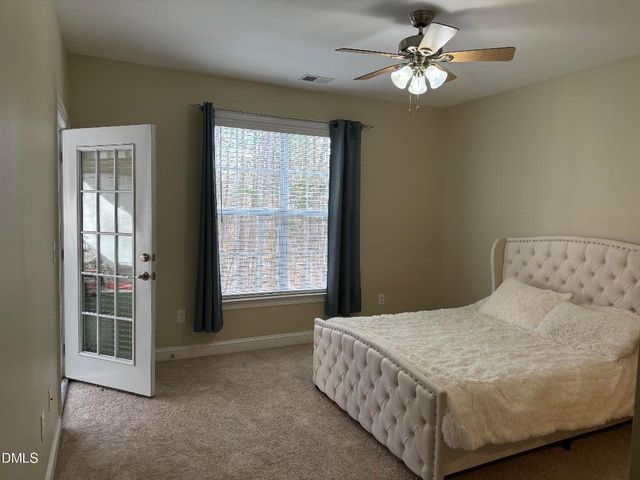 623 Ives Court, Chapel Hill, NC 27514