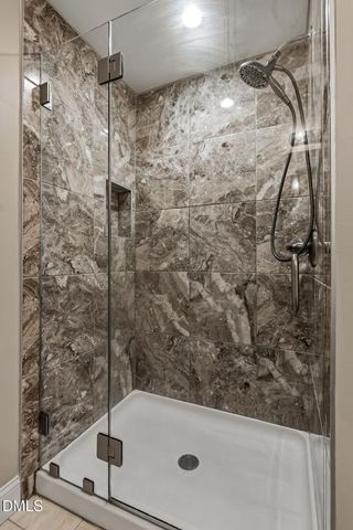 623 Ives Court, Chapel Hill, NC 27514