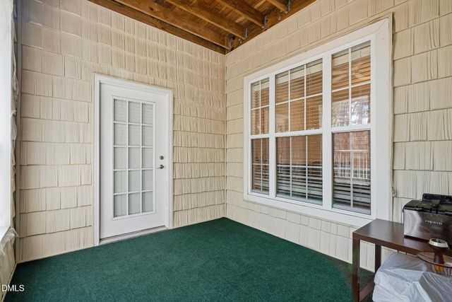 623 Ives Court, Chapel Hill, NC 27514