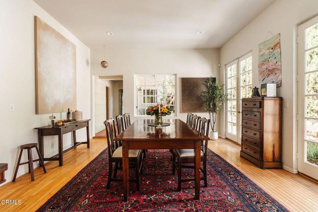 615 S Mentor Avenue, Pasadena, CA 91106