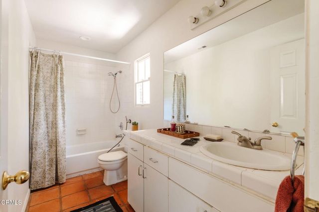 615 S Mentor Avenue, Pasadena, CA 91106