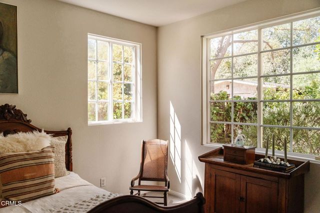 615 S Mentor Avenue, Pasadena, CA 91106