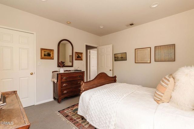 615 S Mentor Avenue, Pasadena, CA 91106