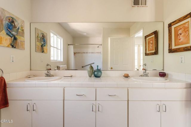 615 S Mentor Avenue, Pasadena, CA 91106