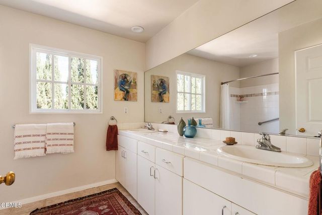 615 S Mentor Avenue, Pasadena, CA 91106