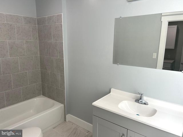 215 FILBERT AVE, Browns Mills, NJ 08015