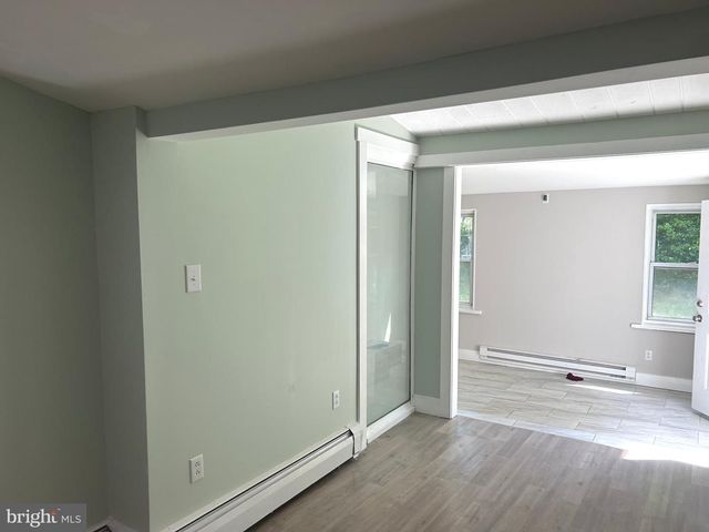 215 FILBERT AVE, Browns Mills, NJ 08015