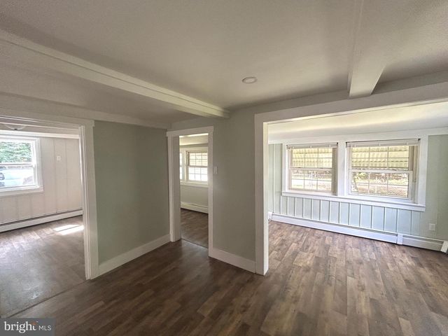 215 FILBERT AVE, Browns Mills, NJ 08015