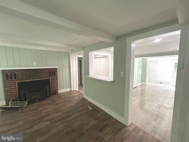 215 FILBERT AVE, Browns Mills, NJ 08015