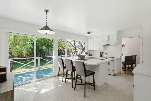 916 Balboa Avenue, Capitola, CA 95010