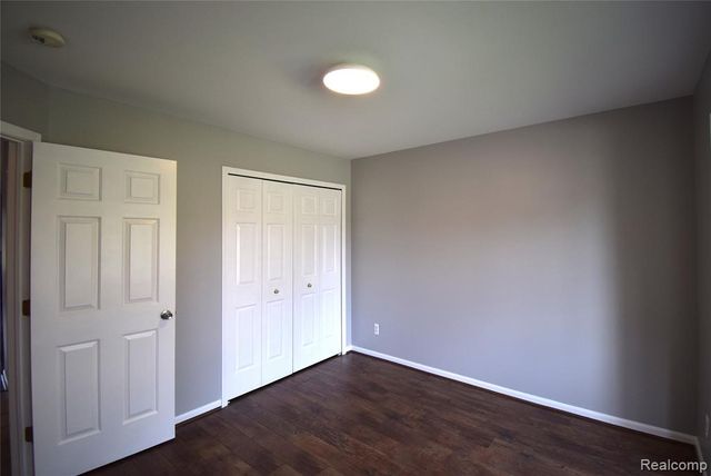 30112 Raintree Circle, Chesterfield, MI 48047