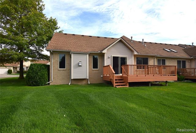 30112 Raintree Circle, Chesterfield, MI 48047