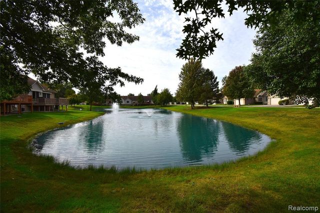 30112 Raintree Circle, Chesterfield, MI 48047