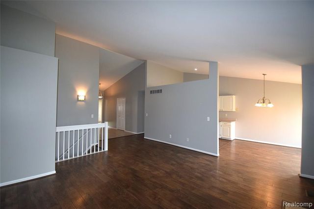 30112 Raintree Circle, Chesterfield, MI 48047