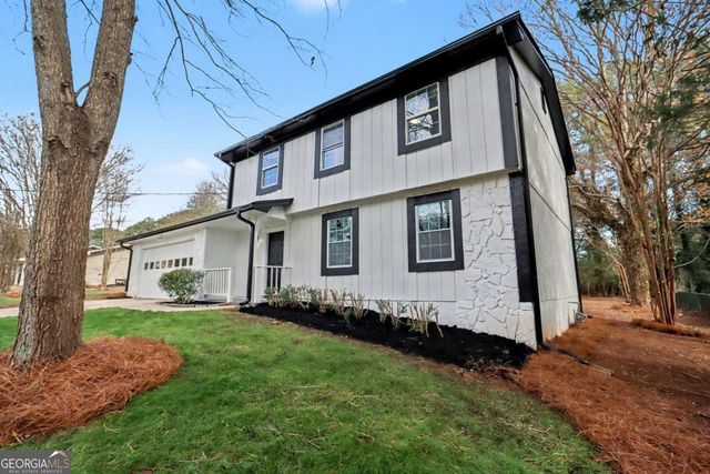 432 Rock Meadow Drive, Stone Mountain, GA 30088