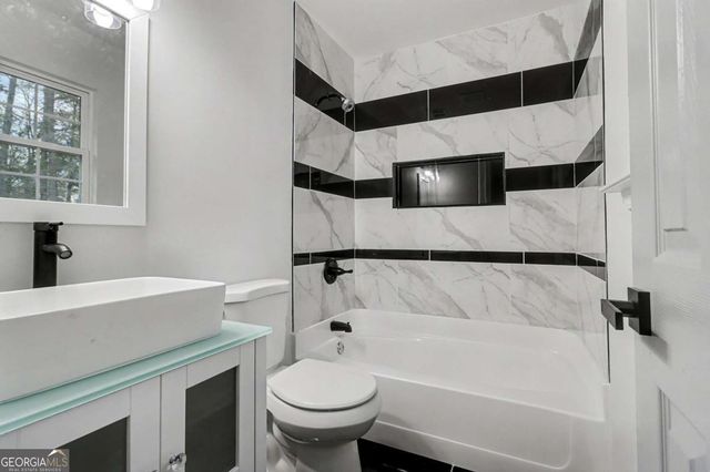 432 Rock Meadow Drive, Stone Mountain, GA 30088