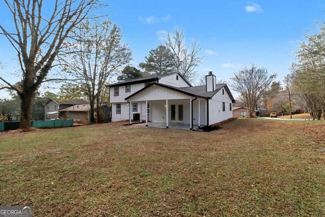 432 Rock Meadow Drive, Stone Mountain, GA 30088