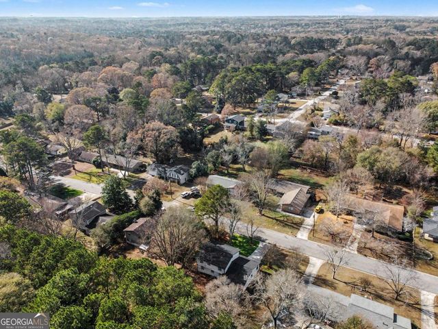 432 Rock Meadow Drive, Stone Mountain, GA 30088