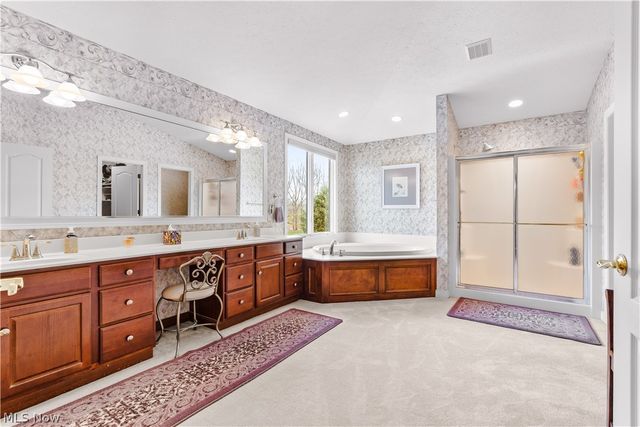 4242 Tall Trees Trail, Medina, OH 44256