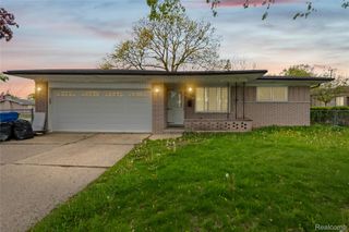30507 Austin Drive, Warren, MI 48092