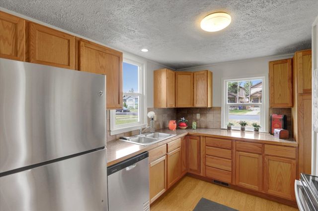1211 W Bismark Ave, Spokane, WA 99205
