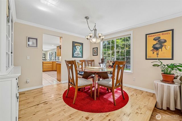 3916 170th Avenue E, Lake Tapps, WA 98391