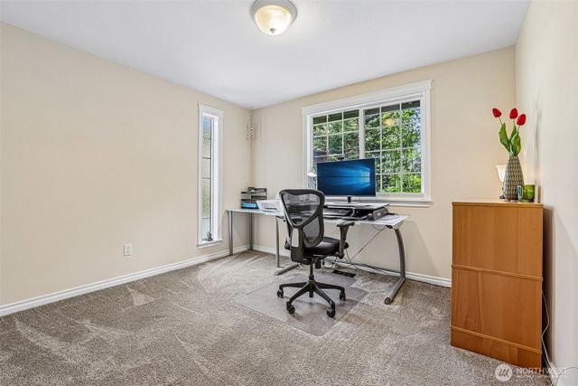 3916 170th Avenue E, Lake Tapps, WA 98391
