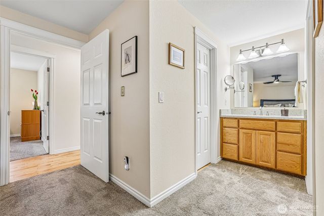 3916 170th Avenue E, Lake Tapps, WA 98391