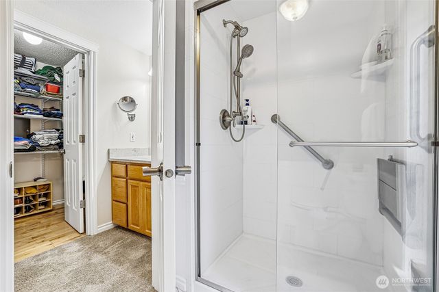 3916 170th Avenue E, Lake Tapps, WA 98391