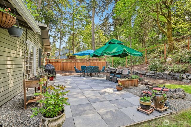 3916 170th Avenue E, Lake Tapps, WA 98391