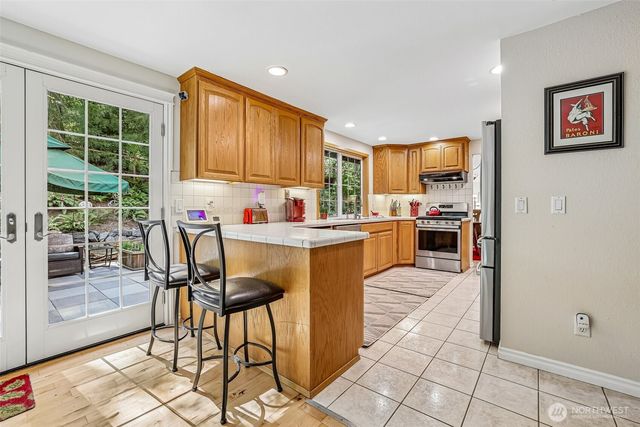 3916 170th Avenue E, Lake Tapps, WA 98391
