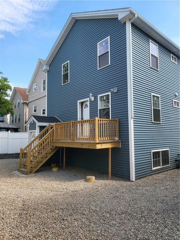 729 Potters Avenue, Providence, RI 02907