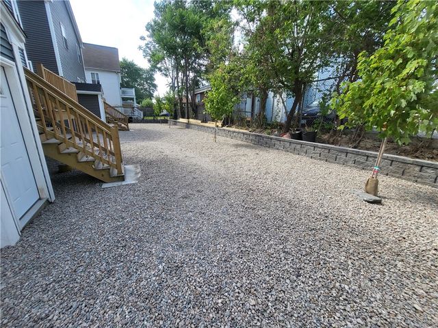 729 Potters Avenue, Providence, RI 02907