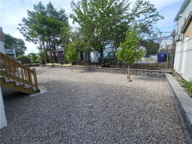 729 Potters Avenue, Providence, RI 02907