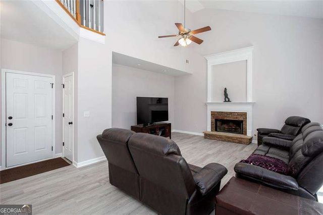 20 Brightwater Cove, Dallas, GA 30157