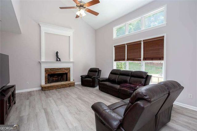 20 Brightwater Cove, Dallas, GA 30157