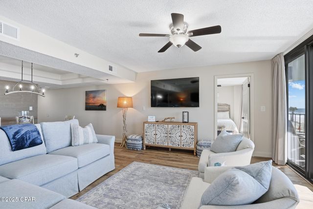 6201 Thomas Drive 207, Panama City, FL 32408