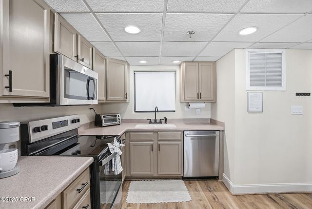 6201 Thomas Drive 207, Panama City, FL 32408