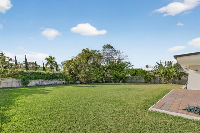 8024 SW 91st Ave, Miami, FL 33173