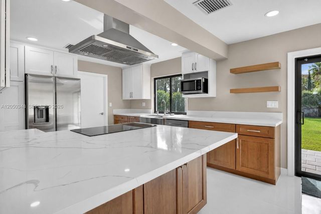 8024 SW 91st Ave, Miami, FL 33173
