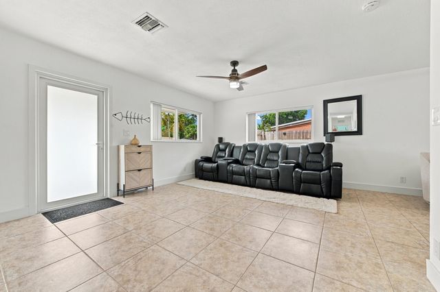 4999 SW 6TH Street, Margate, FL 33068