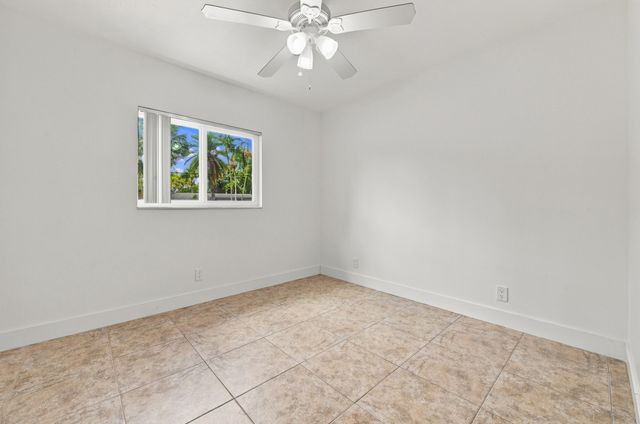 4999 SW 6TH Street, Margate, FL 33068