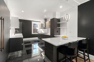 26 John St 3, Brookline, MA 02446