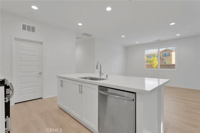 8720 Alturas, Hesperia, CA 92344