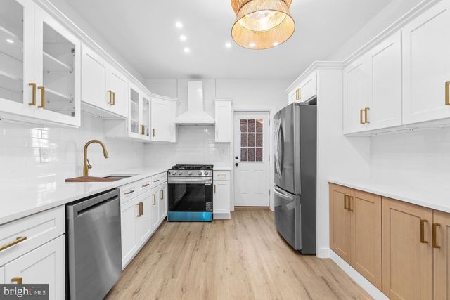 5541 RACE ST, Philadelphia, PA 19139